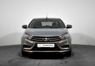 Подержанный автомобиль LADA (ВАЗ) Vesta Sedan 2018 года (2 фото)