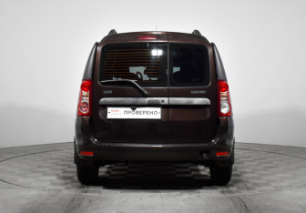 Подержанный автомобиль LADA (ВАЗ) Largus Wagon 2018 года (6 фото)