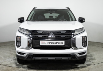 Подержанный автомобиль Mitsubishi ASX 2021 года (2 фото)