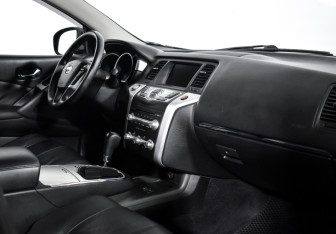 Подержанный автомобиль Nissan Murano Suv 2010 года (14 фото)