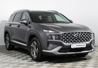 Подержанный автомобиль Hyundai Santa Fe 2021 года (3 фото)