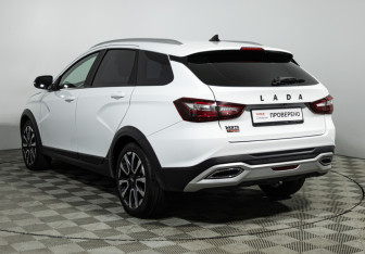 Подержанный автомобиль LADA (ВАЗ) Vesta Wagon 2024 года (7 фото)