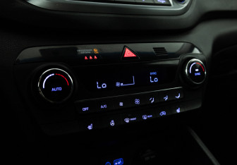 Подержанный автомобиль Hyundai Tucson 2018 года (15 фото)