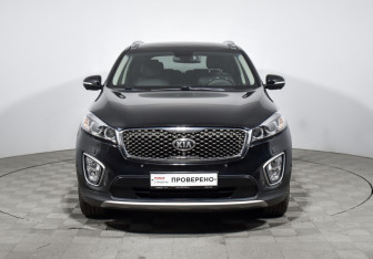 Подержанный автомобиль Kia Sorento 2016 года (2 фото)