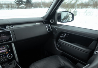 Подержанный автомобиль Land Rover Range Rover 2021 года (20 фото)