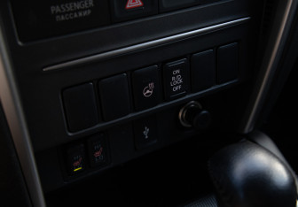 Подержанный автомобиль Mitsubishi L200 2021 года (14 фото)