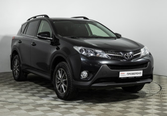 Подержанный автомобиль Toyota RAV4 2013 года (3 фото)