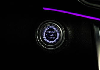 Подержанный автомобиль Exeed VX 2022 года (21 фото)