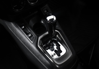 Подержанный автомобиль Peugeot 301 2013 года (10 фото)