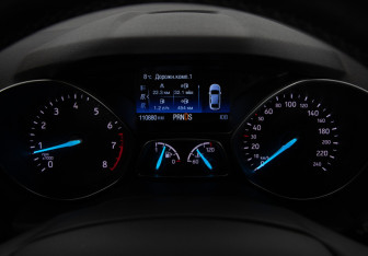 Подержанный автомобиль Ford Kuga 2018 года (21 фото)