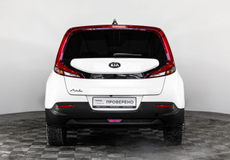 Подержанный автомобиль Kia Soul 2020 года (7 фото)