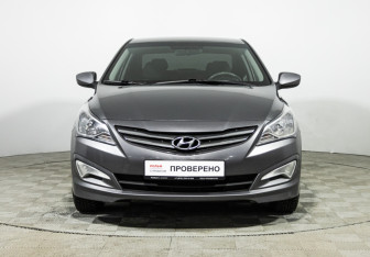 Подержанный автомобиль Hyundai Solaris Sedan 2014 года (2 фото)