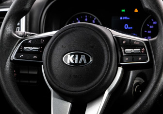 Подержанный автомобиль Kia Sportage 2021 года (11 фото)