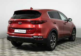 Подержанный автомобиль Kia Sportage 2020 года (5 фото)