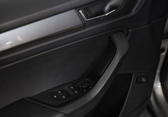 Подержанный автомобиль Skoda Kodiaq 2020 года (19 фото)