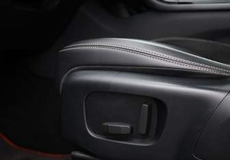 Подержанный автомобиль Land Rover Range Rover Velar 2019 года (27 фото)