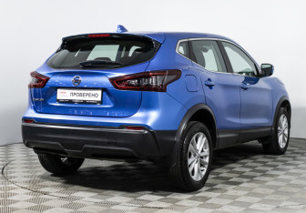 Подержанный автомобиль Nissan Qashqai 2020 года (5 фото)
