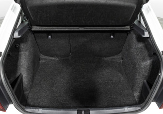 Подержанный автомобиль Skoda Rapid Liftback 2019 года (16 фото)