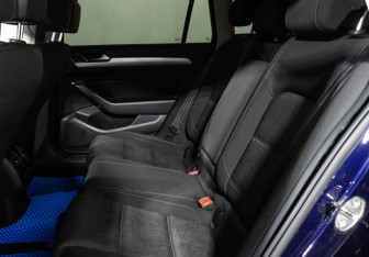 Подержанный автомобиль Volkswagen Passat Wagon 2017 года (10 фото)