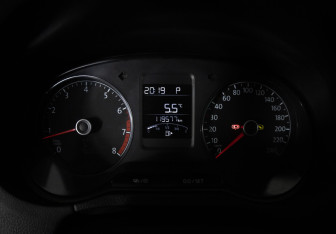 Подержанный автомобиль Volkswagen Polo Sedan 2018 года (10 фото)