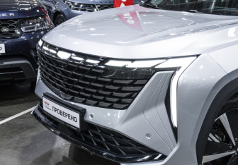 Подержанный автомобиль Geely Atlas 2024 года (2 фото)