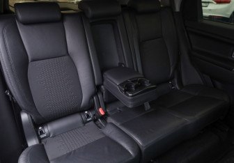 Подержанный автомобиль Land Rover Discovery Sport 2017 года (22 фото)