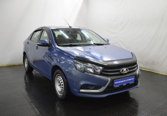Подержанный автомобиль LADA (ВАЗ) Vesta Sedan 2018 года (3 фото)