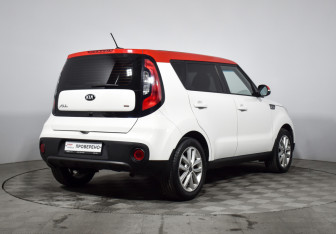Подержанный автомобиль Kia Soul 2018 года (5 фото)