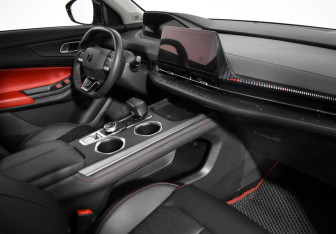 Подержанный автомобиль Changan CS55PLUS 2024 года (13 фото)