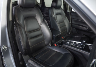 Подержанный автомобиль Mazda CX-5 2019 года (24 фото)
