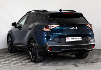 Подержанный автомобиль Kia Sportage 2022 года (8 фото)
