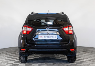 Подержанный автомобиль Nissan Terrano 2019 года (6 фото)