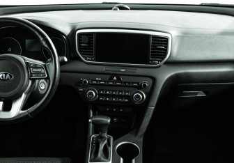 Подержанный автомобиль Kia Sportage 2021 года (14 фото)
