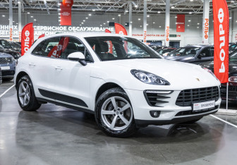 Подержанный автомобиль Porsche Macan 2018 года (4 фото)