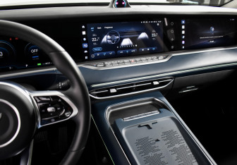 Подержанный автомобиль Voyah Free 2023 года (20 фото)