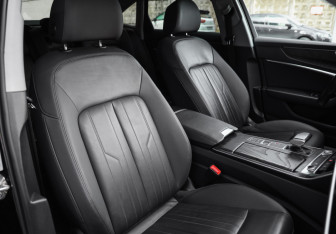 Подержанный автомобиль Audi A6 Sedan 2020 года (29 фото)