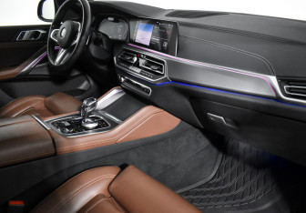 Подержанный автомобиль BMW X6 2019 года (14 фото)