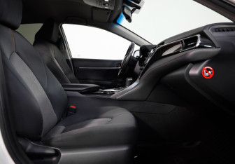 Подержанный автомобиль Toyota Camry Sedan 2018 года (20 фото)