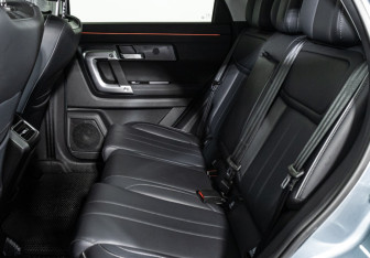 Подержанный автомобиль Jaecoo J7 2023 года (10 фото)