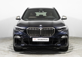 Подержанный автомобиль BMW X5 2019 года (2 фото)