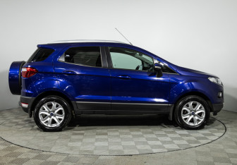 Подержанный автомобиль Ford EcoSport 2014 года (4 фото)