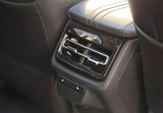 Подержанный автомобиль Changan UNI-K 2023 года (28 фото)