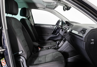 Подержанный автомобиль Volkswagen Tiguan 2019 года (22 фото)