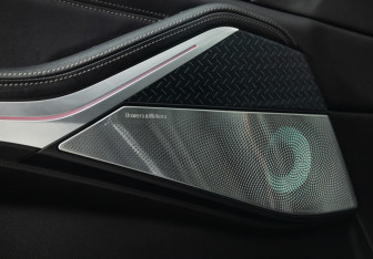 Подержанный автомобиль BMW X5 2020 года (24 фото)