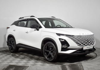 Подержанный автомобиль Omoda C5 2023 года (3 фото)