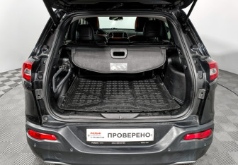 Подержанный автомобиль Jeep Cherokee 2014 года (21 фото)