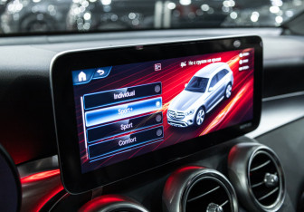 Подержанный автомобиль Mercedes-Benz GLC Coupe 2020 года (22 фото)