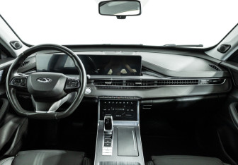 Подержанный автомобиль Chery Tiggo 7 Pro Max 2023 года (13 фото)