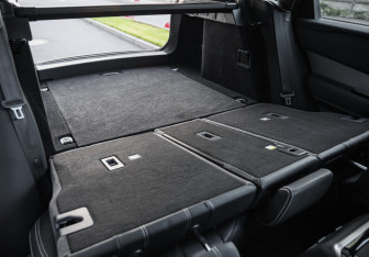 Подержанный автомобиль Land Rover Range Rover Velar 2019 года (36 фото)