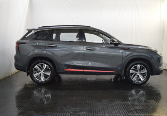 Подержанный автомобиль Changan CS75PLUS 2020 года (4 фото)